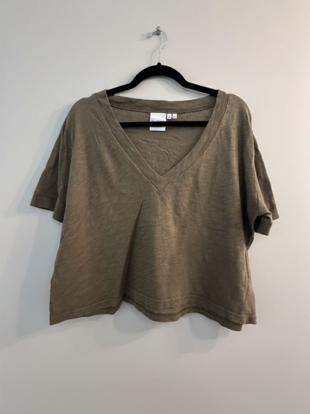 Splendid x Rachelove V-Neck Tee XL - Olive Green - Like New